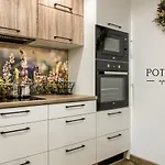 Potokova Centrum *